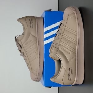 NEW Adidas Originals Superstar Chalky Brown Shoes GY9641 Men's Size 10.5